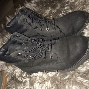 Black Timberlands